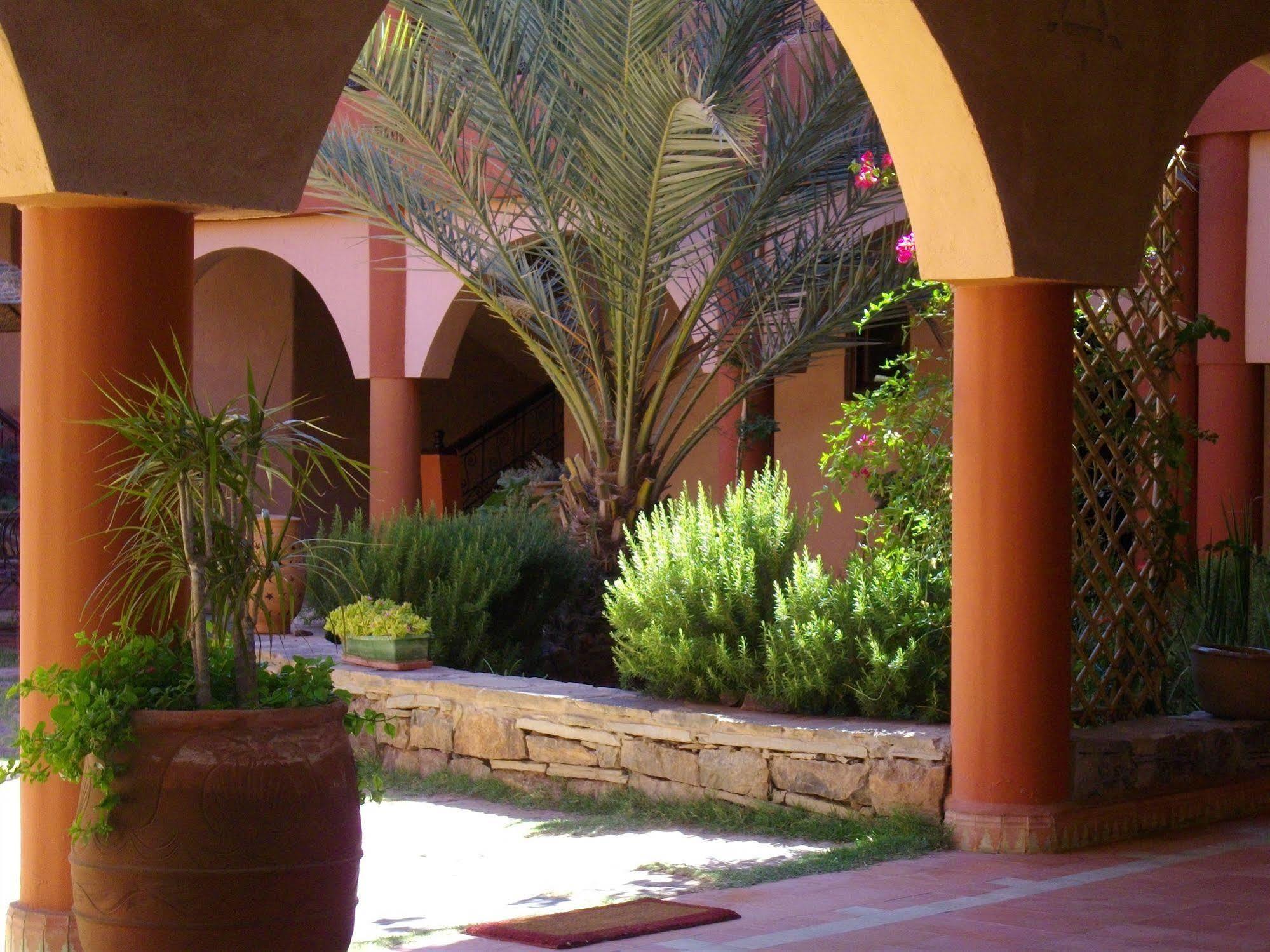 Kasbah Zitoune Tajda Bagian luar foto